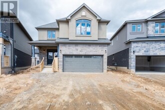 Building Photo - 22 Obediah Cres