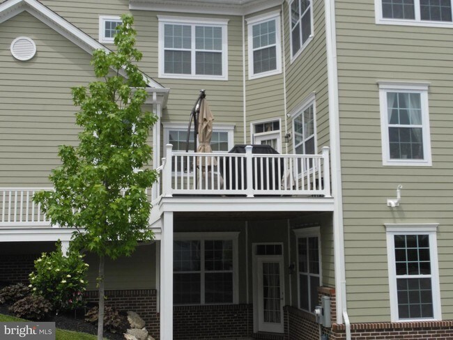 Building Photo - 201 Pound Ln