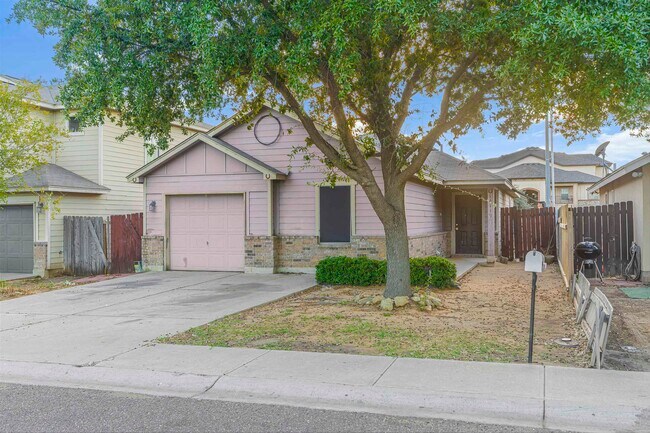 Building Photo - 14119 Fawn Dr