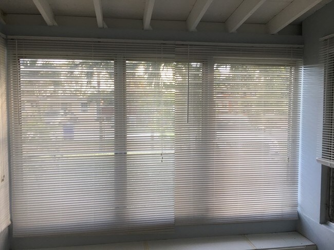 Building Photo - Corner Lot in Pompano Beach Highlands