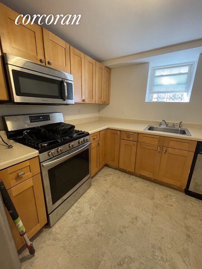 Foto del edificio - 16 Amherst St