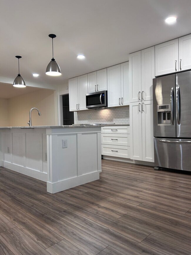 Foto del edificio - Southhill Duplex