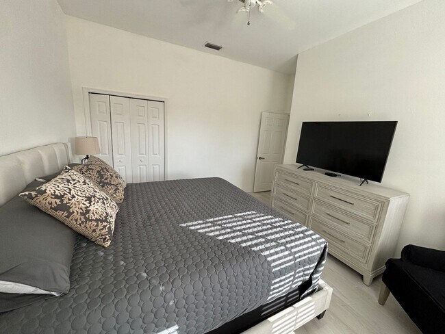 Foto del edificio - ***PELICAN MARSH***AVAILABLE FEB 2024***NO...