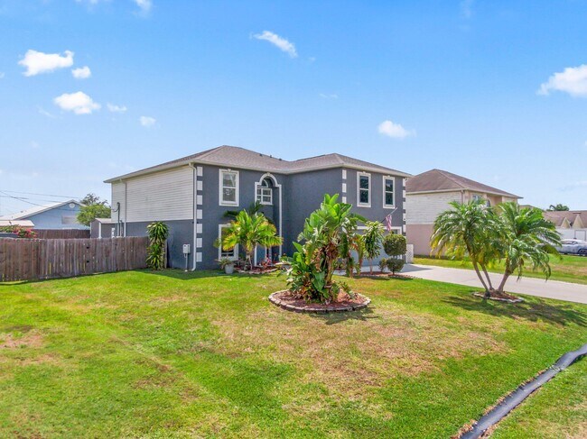 Foto del edificio - 3861 SW Chaffin St