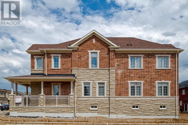 Building Photo - 34 ATTWATER Dr