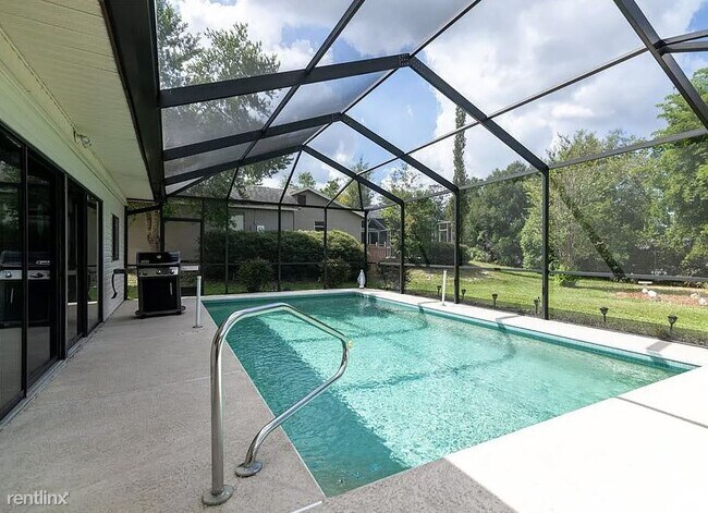 Foto del edificio - 3 br, 2 bath House - 7401 Galloway Road