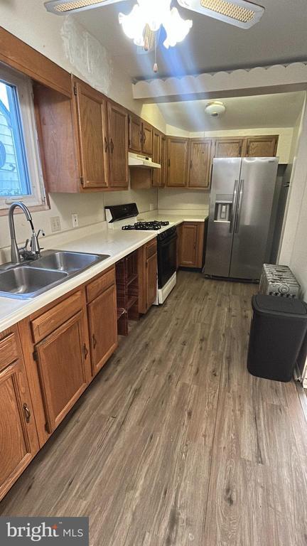 Building Photo - 339 Tioga St