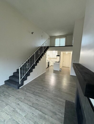 Foto del edificio - 927 W 19th St