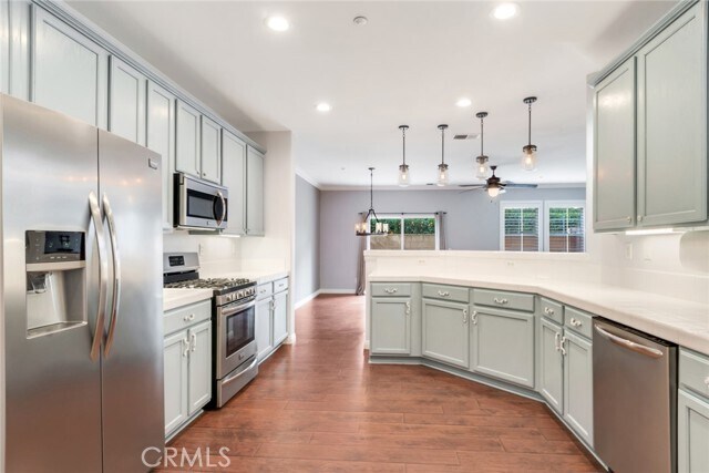 Foto del edificio - 7353 Ellena W