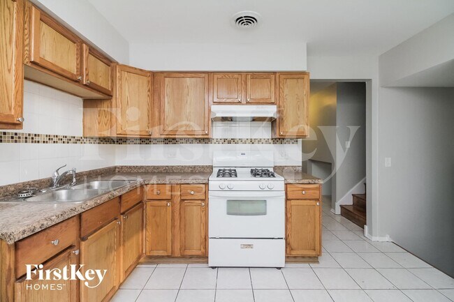 Foto del edificio - 1253 W 187th St