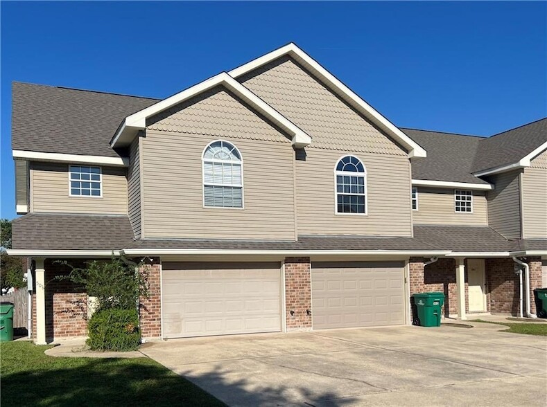 Foto principal - 504 Perryl Ln