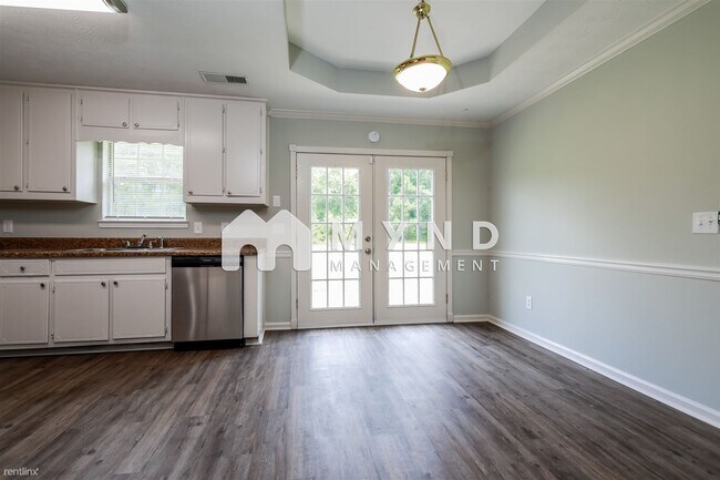 Foto del edificio - 3 br, 2 bath House - 484 Oak Hill Rd