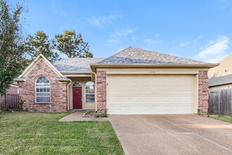 Building Photo - 10098 Cross Ridge Rd