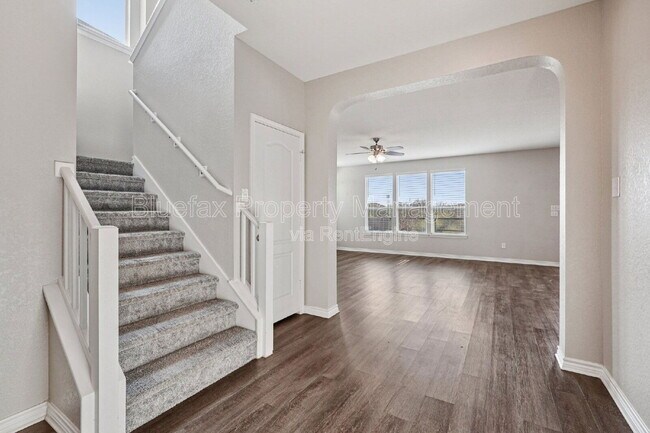 Foto del edificio - 11518 Turmoil Curv