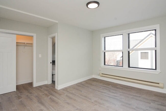 Foto del edificio - 4549 N Damen Ave