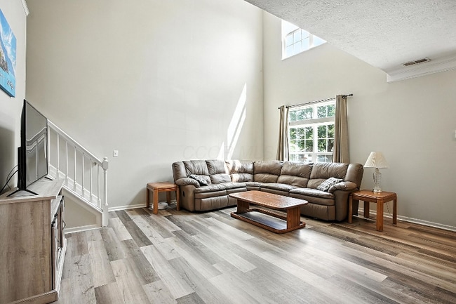 Building Photo - 6117 Craughwell Ln