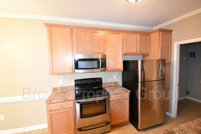 Building Photo - 1321 Kershaw Loop