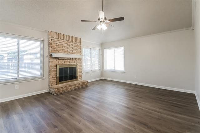 Building Photo - 3209 Auburn Dr