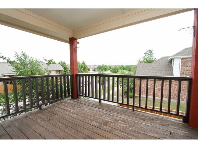 Building Photo - 9423 Penton Pl