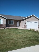 Building Photo - 4231 N 2325 W