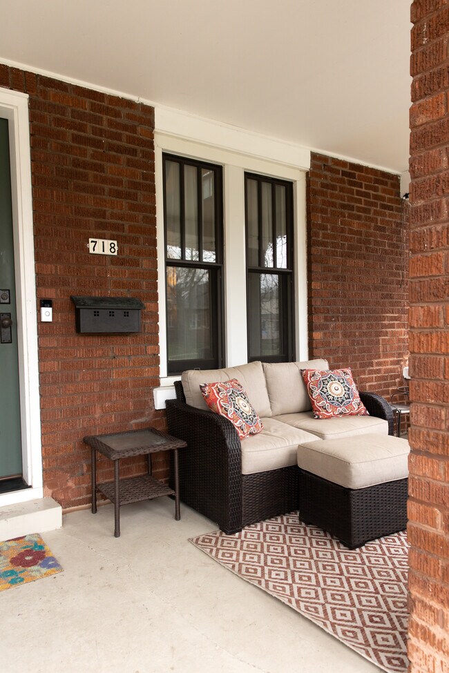 Foto del edificio - 718 S Prospect Ave