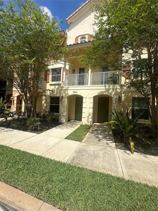 Primary Photo - 3924 Passion Flower Rd
