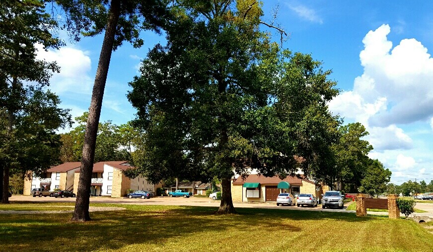 Brookhollow Apartments Rentals Cleveland, TX