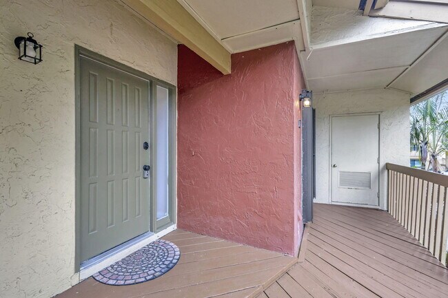 Foto del edificio - 13145 Chadwick Ct