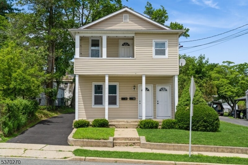 Foto principal - 99 Allen St