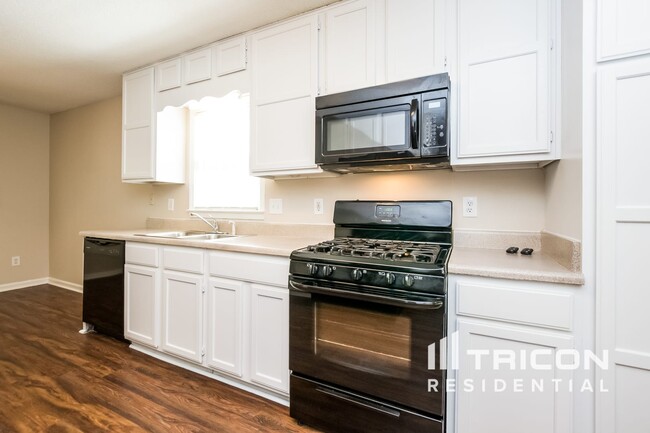 Building Photo - 1358 Chatley Way
