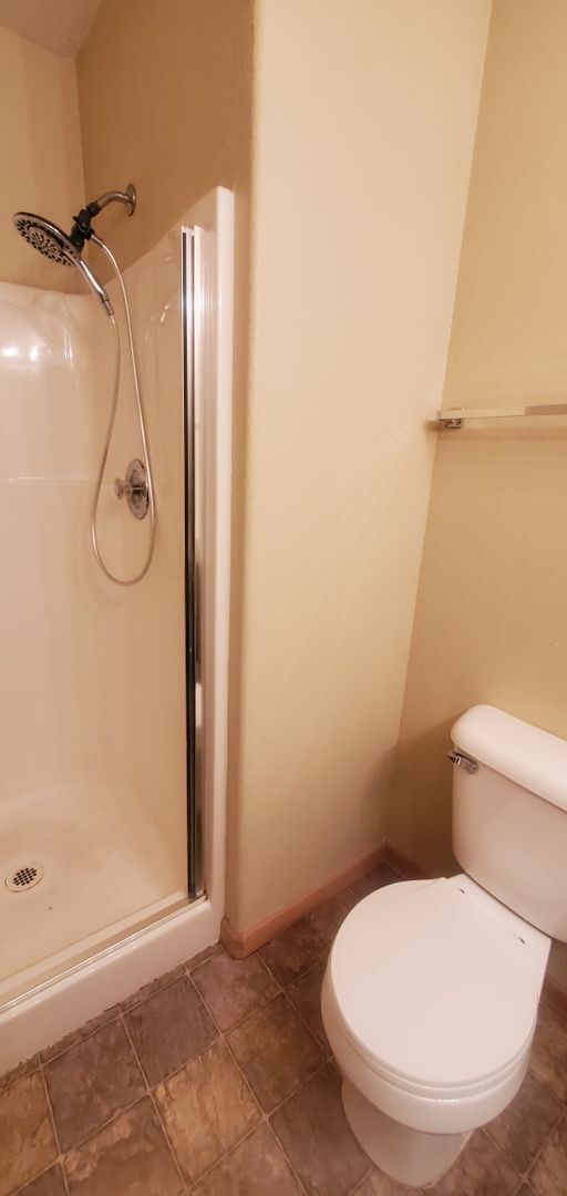 Foto del edificio - Pre-Leasing - 3bd/2bath (Cordata Area)