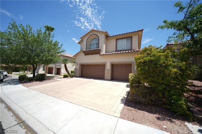 Building Photo - 1254 Autumn Wind Way