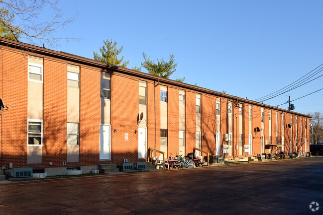 Building Photo - 5145 Pleasant Ave