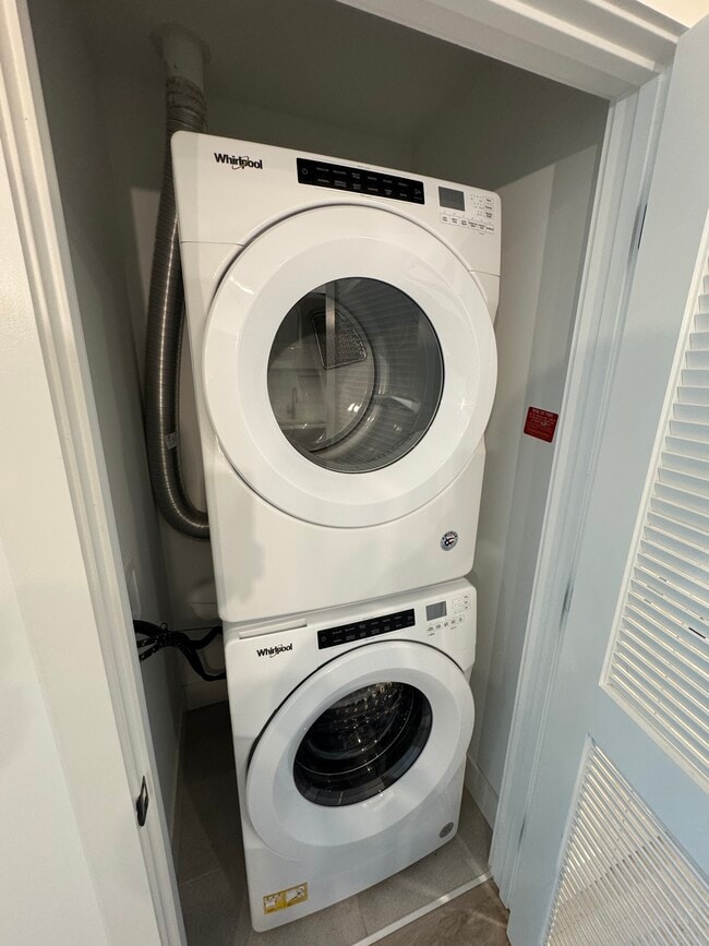 Building Photo - 60 NW 31st St