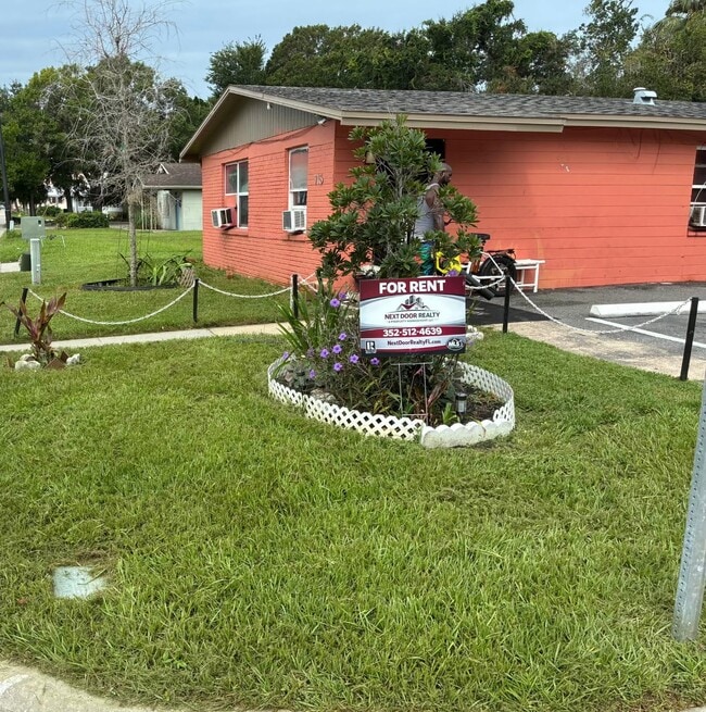 Building Photo - 716 Orange Ave