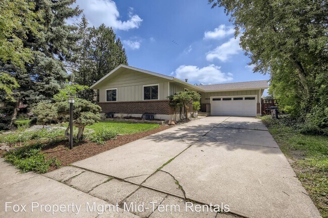 Foto del edificio - 4 br, 3 bath House - 1510 Lehigh St