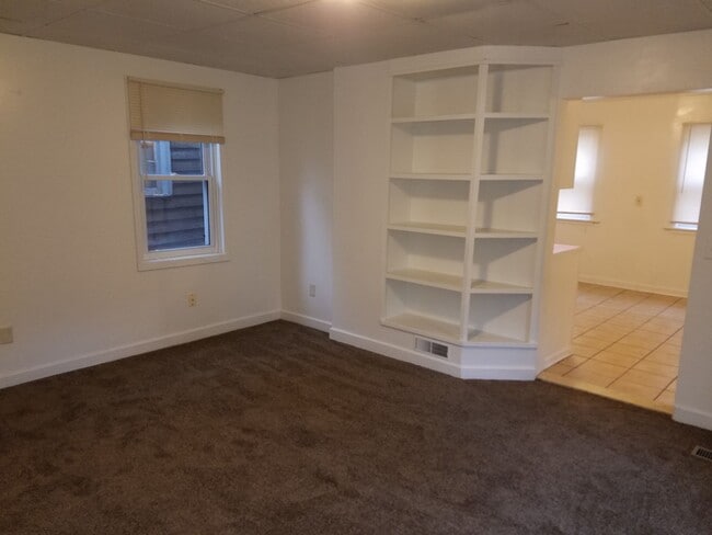 Foto del edificio - 509 N 3rd Ave E