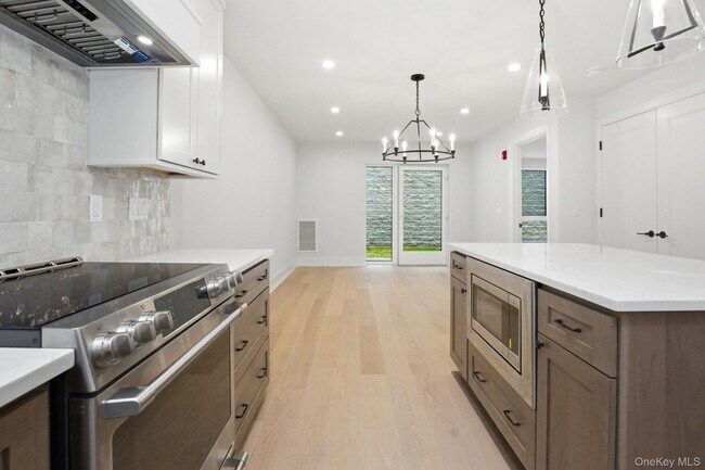 Foto del edificio - 25 S Riverside Ave