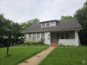 Building Photo - 415 W Rainey St