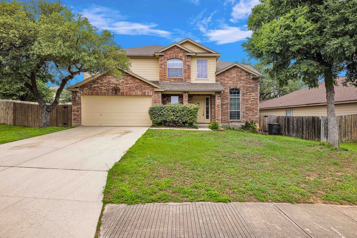 Foto principal - Modern Elegance in Helotes on a Spacious C...