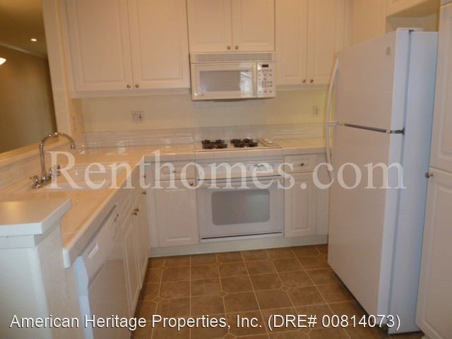 Building Photo - 2 br, 2 bath House - 10782-271 Sabre Hill ...