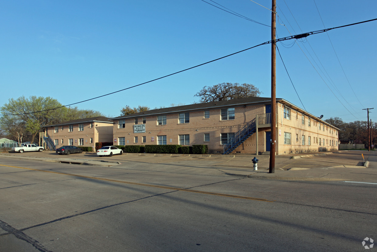 Primary Photo - Oak Grove Apartments