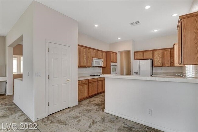 Foto del edificio - 9523 Range Crest Ave