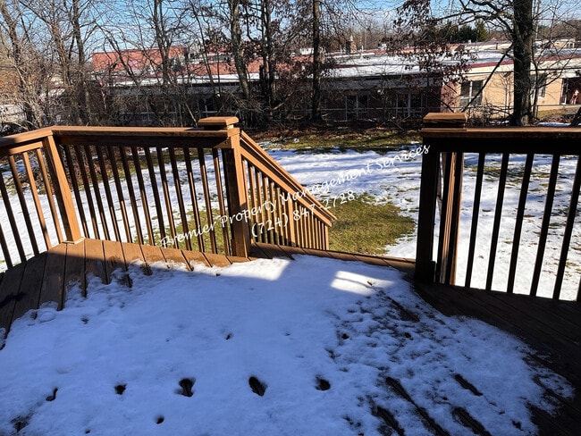 Building Photo - 208 Bonnie Brae Dr