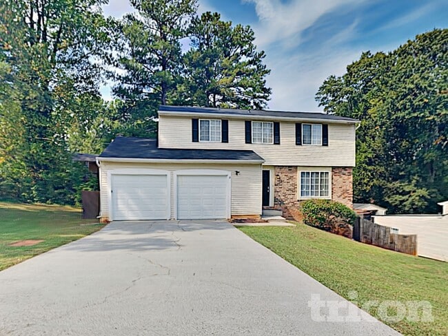 Building Photo - 4928 Rockborough Trail NW