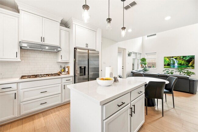 Building Photo - 21646 Laggan Clf Ln