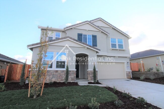 Building Photo - Brand New 4bd/3ba Sacramento House with 2 ...
