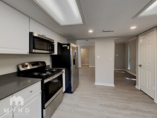 Foto del edificio - 10631 Plum Lake Dr