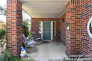 Building Photo - 222 Tapwood Ln
