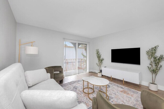 Foto del edificio - 4307 W Kennedy Blvd